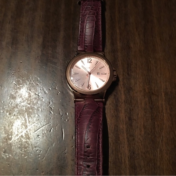Rose Gold Michael Kors Watch - Picture 4 of 4